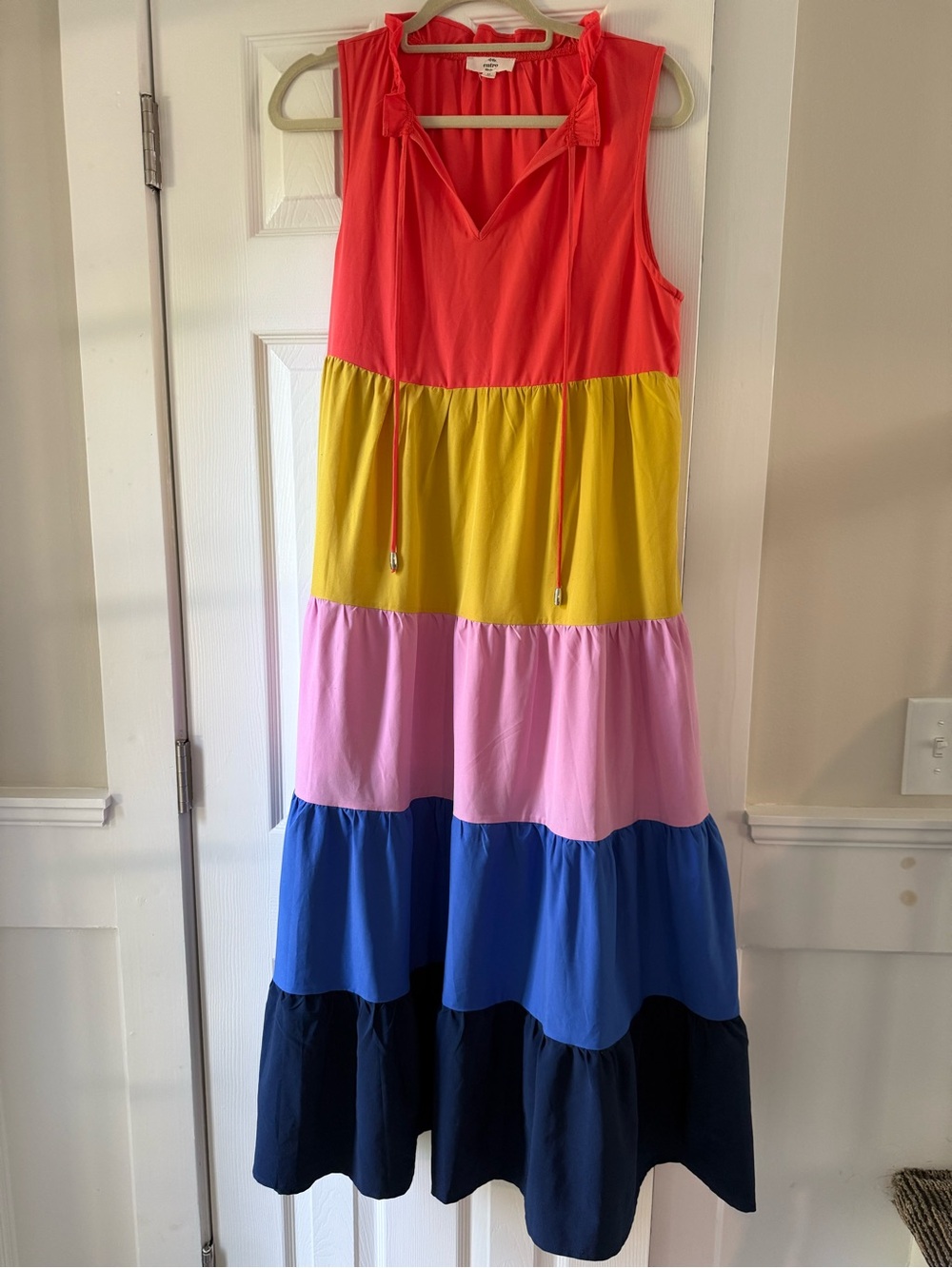 Entro Tier Color Block Maxi Dress Size Medium EC2